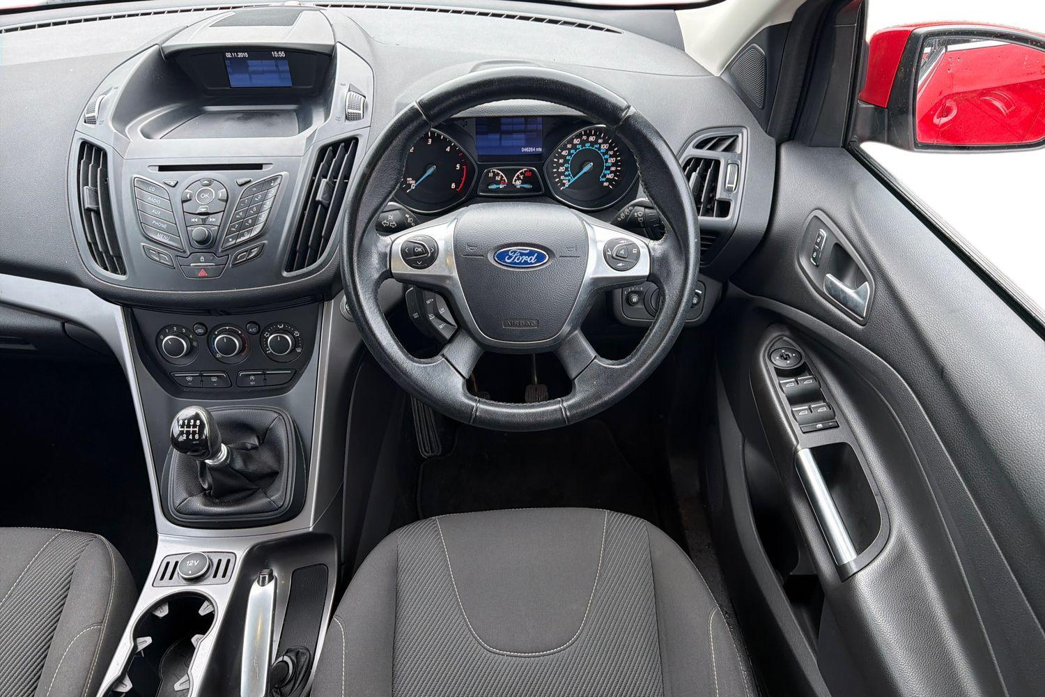 Ford KUGA Photo 10