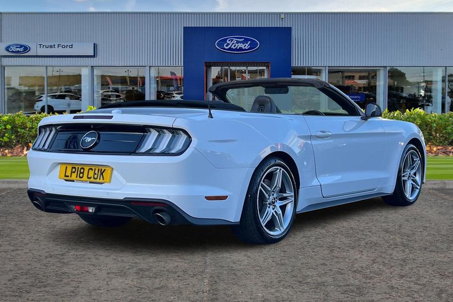 Ford Mustang Photo autoimg-30e1abbf26c01e1a95421cbb91ff94aabd187401.jpg