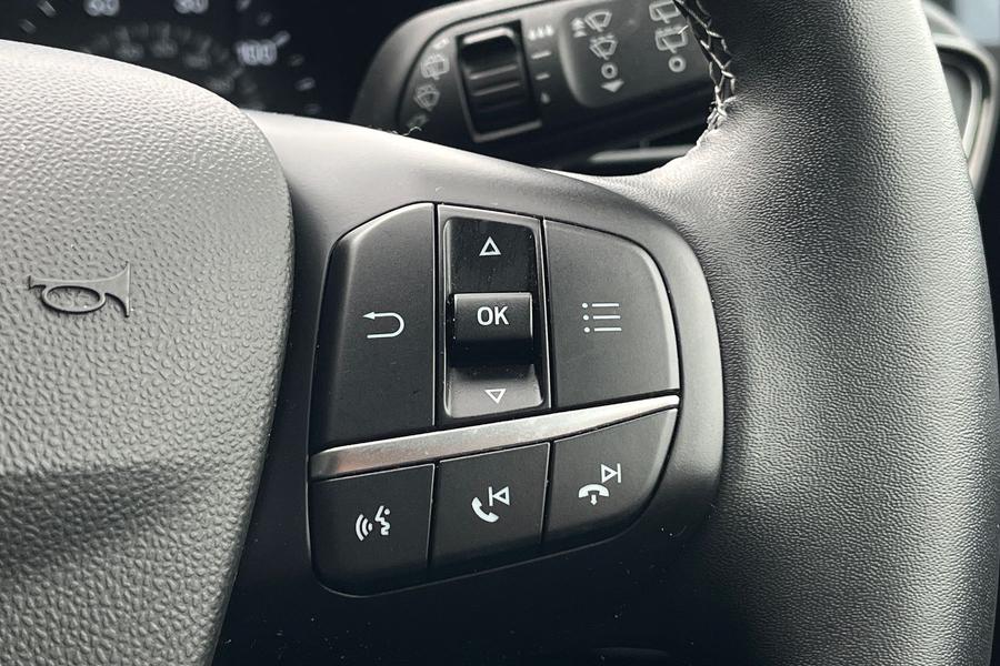 Ford Fiesta Photo autoimg-30e416c533c5ecab53c71e96b4b404774ae5aead.jpg