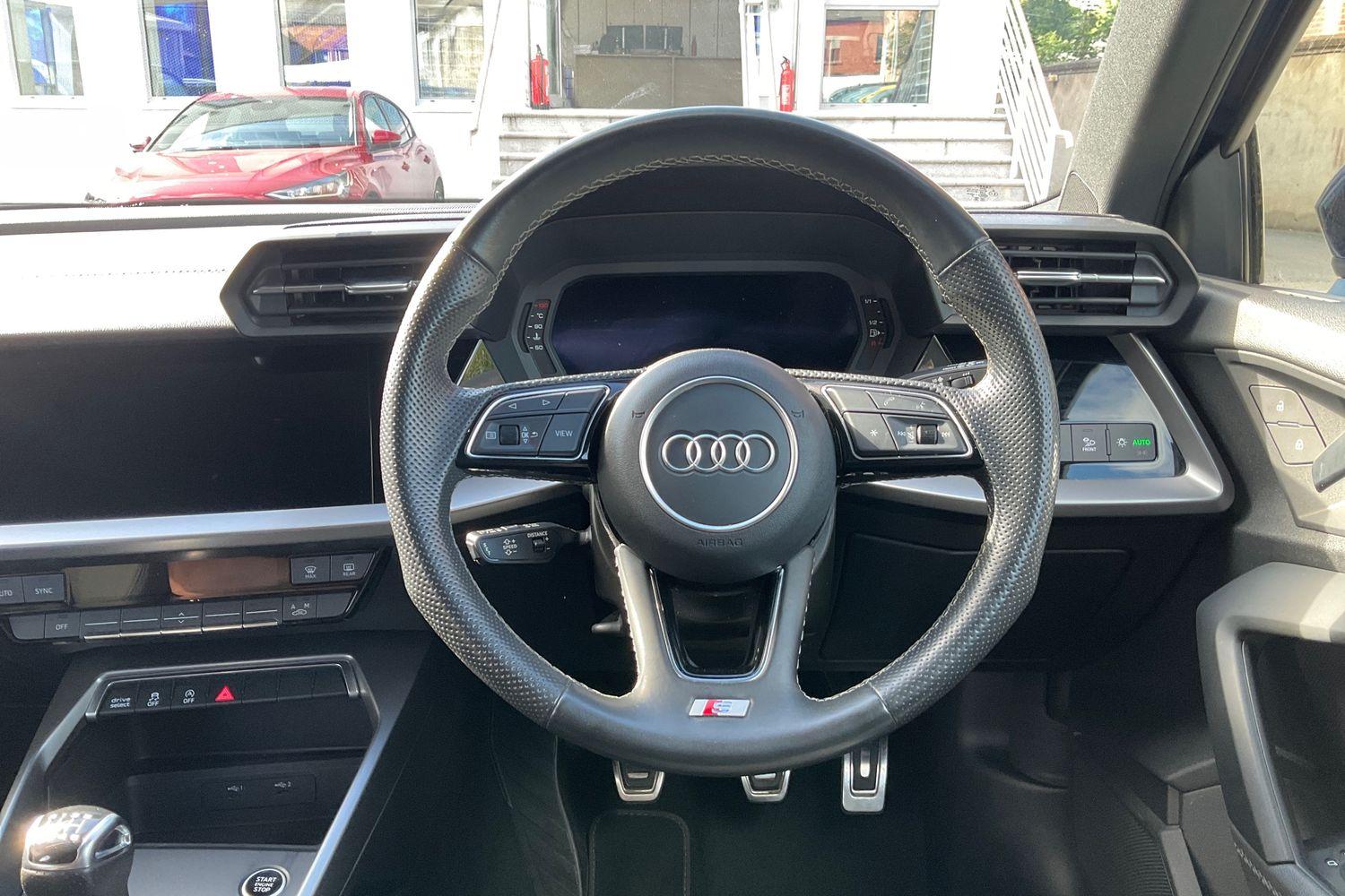 Audi A3 Photo 11