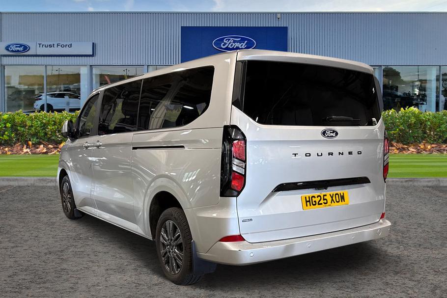 Used Ford TOURNEO CUSTOM 2