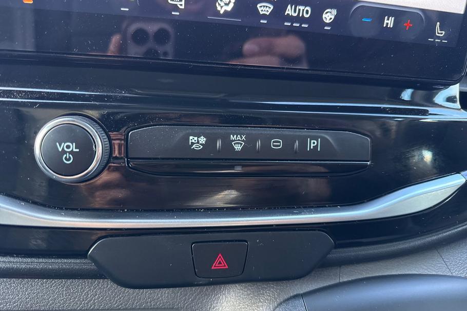 Used Ford E-TRANSIT IMZ8897 27