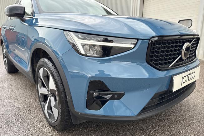 VOLVO Xc40 Photo 19