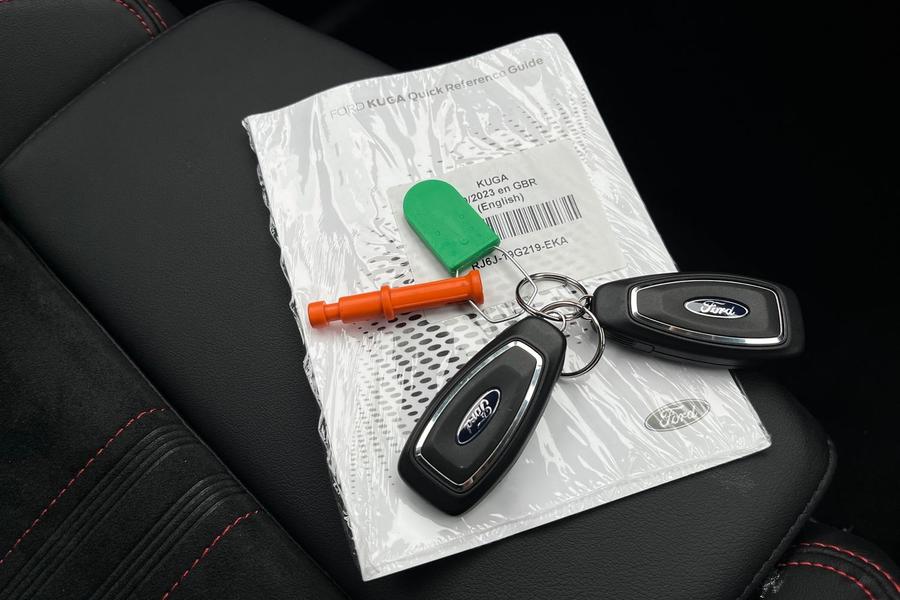 Ford KUGA Photo autoimg-30f4b923d39e2c3c88989c177f4efde5bb1a7d9b.jpg