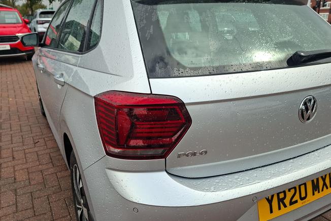 Volkswagen Polo Photo 18