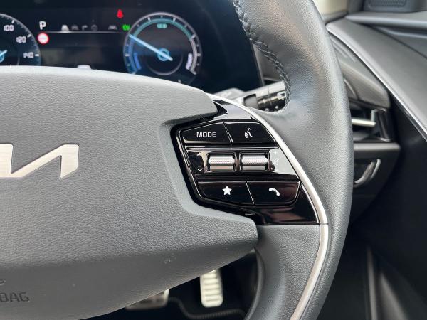 Kia Niro Photo autoimg-30f876cba20f56468cc33f7d13133b2f05e39ae8.jpg