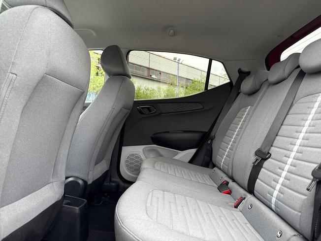 HYUNDAI i10 Photo 44
