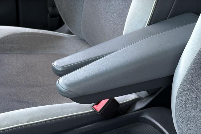 Volkswagen ID.3 Photo 42