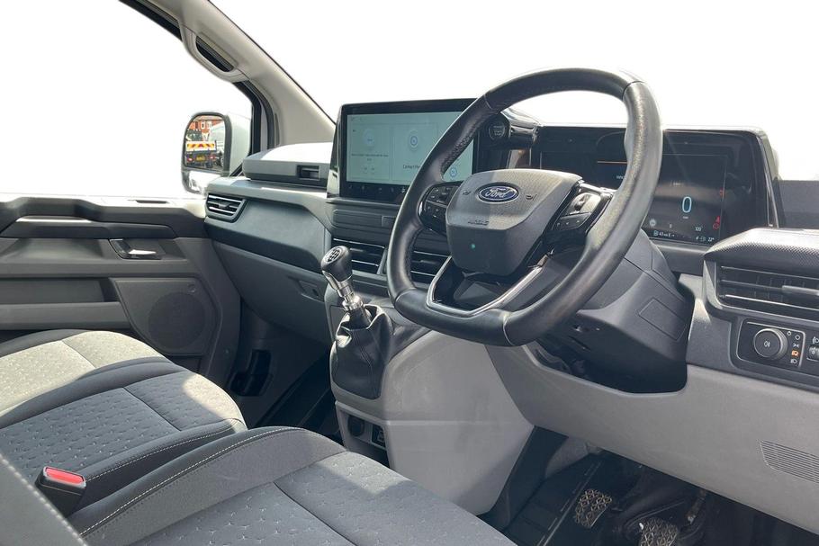 Used Ford TRANSIT CUSTOM LG25UAM 14