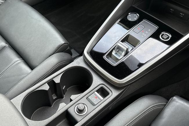 AUDI A3 Photo 36