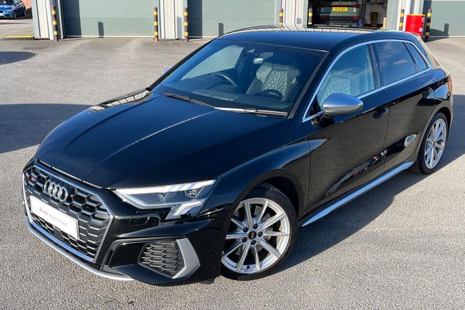 AUDI S3 Photo 50