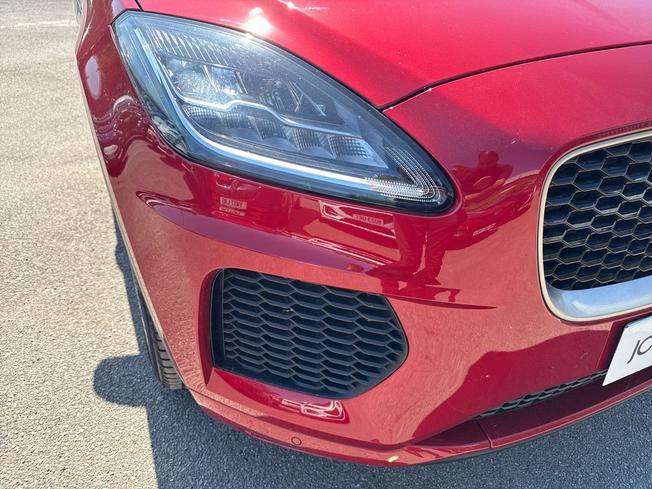 JAGUAR E-Pace Photo 28
