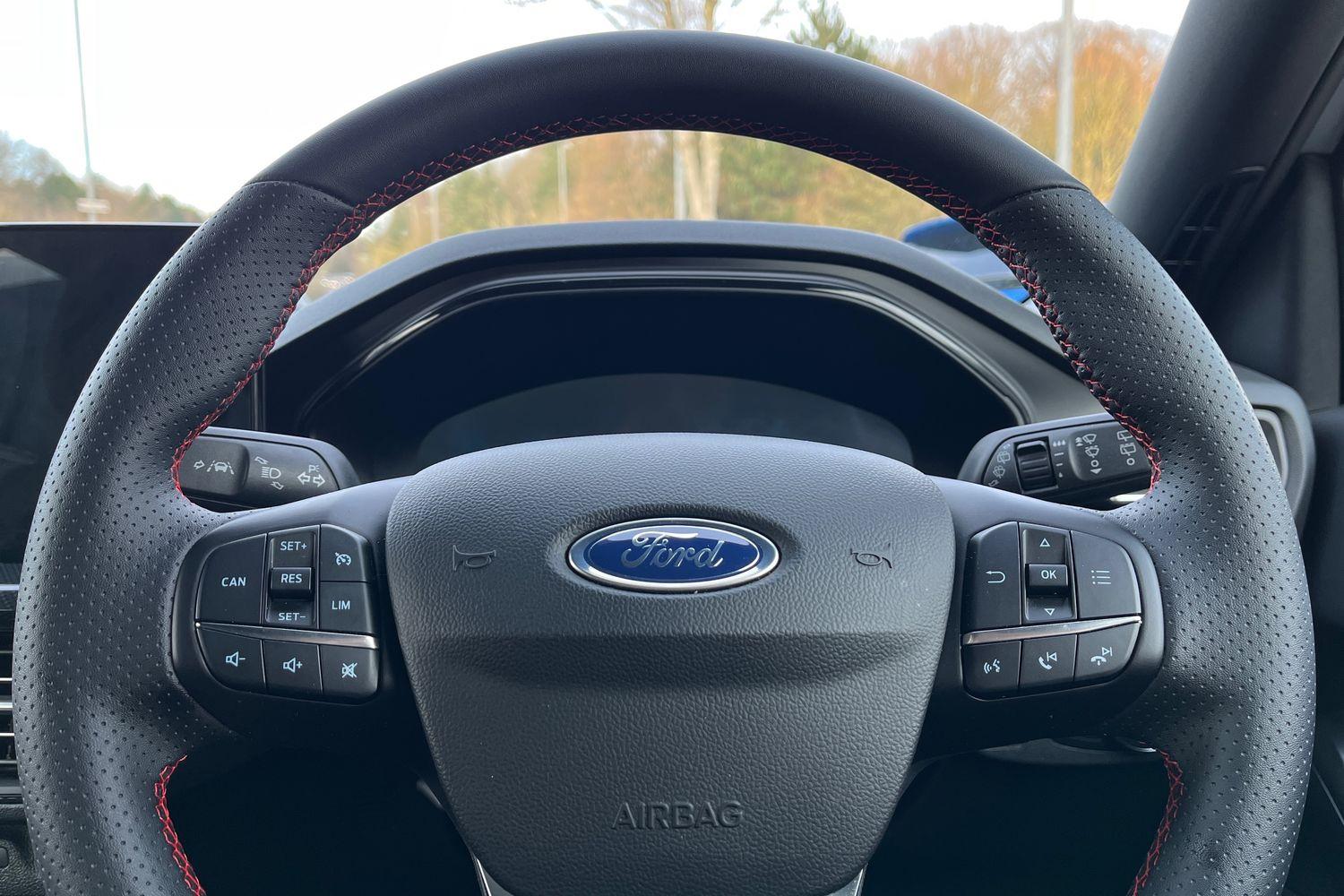 Ford Focus Photo 11