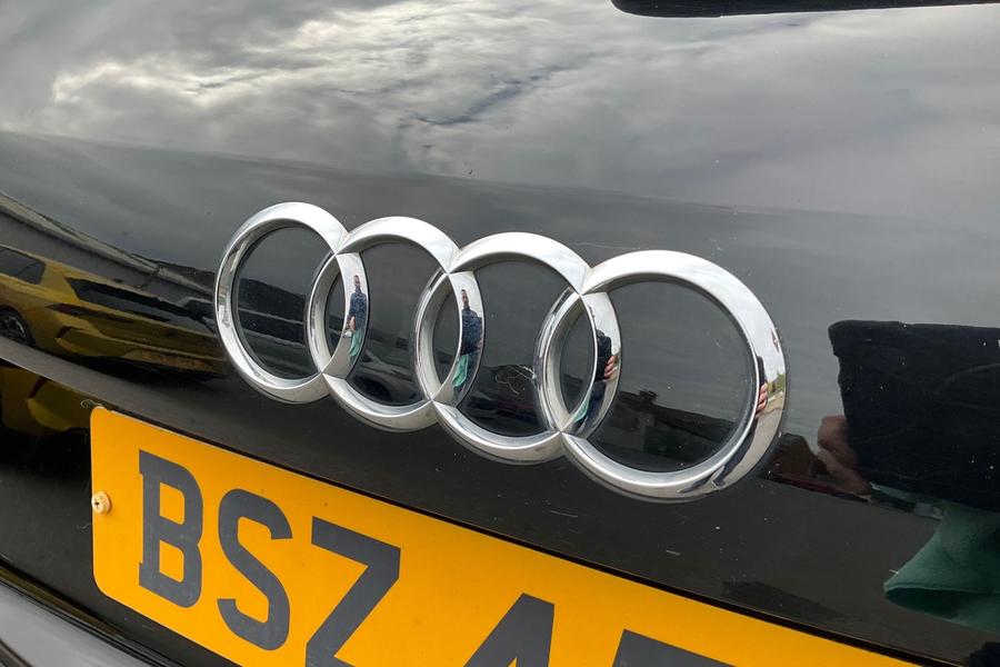 Audi Q3 Photo autoimg-311244af57779350b78f29dd5e47b98d3047e92c.jpg