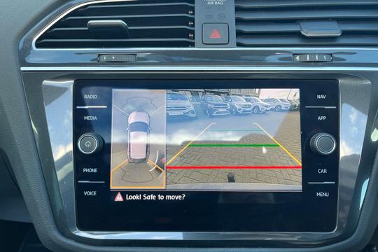 Volkswagen Tiguan Photo autoimg-311275bd019297083b37181920cebc8a088e045f.jpg