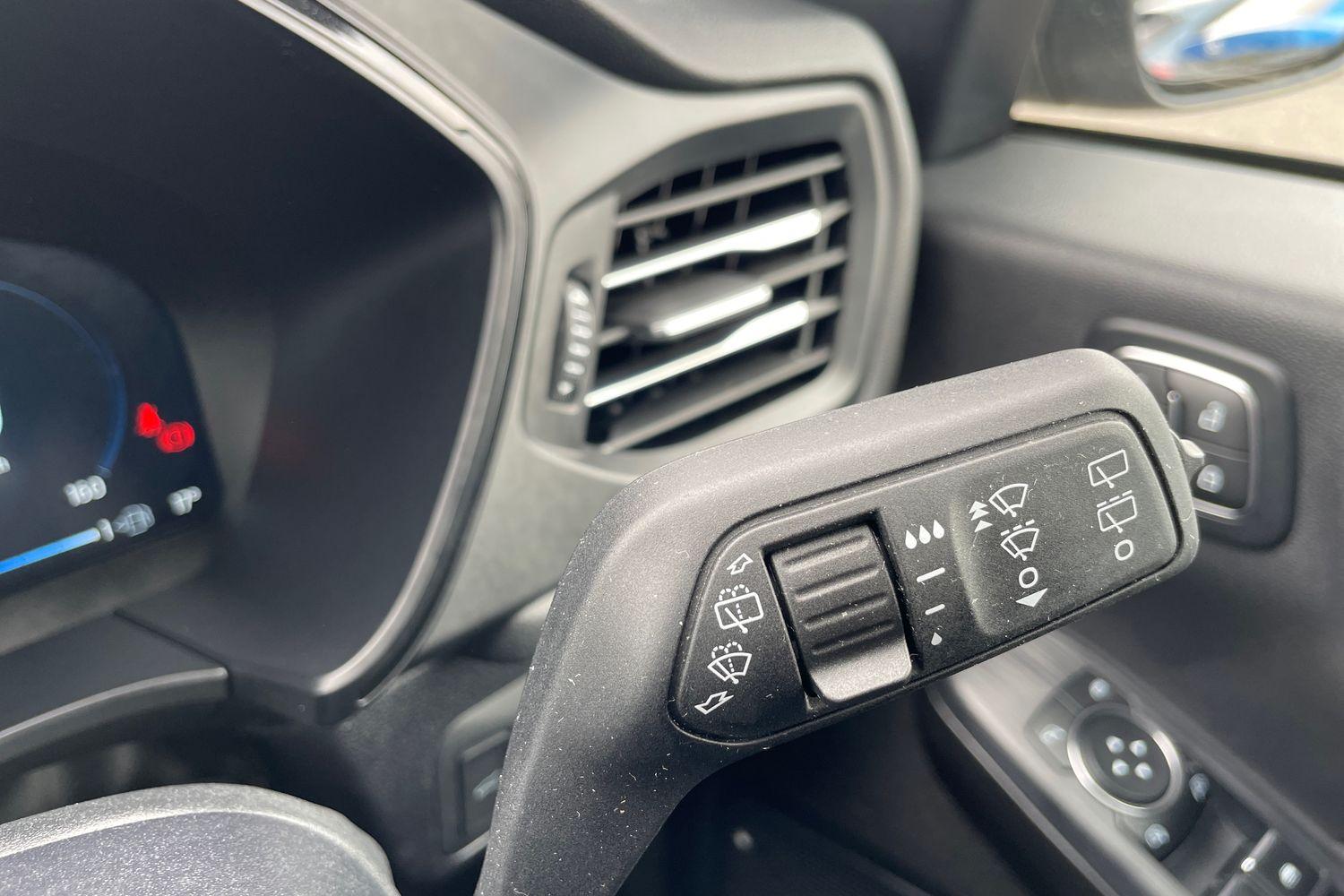 Ford KUGA Photo 14