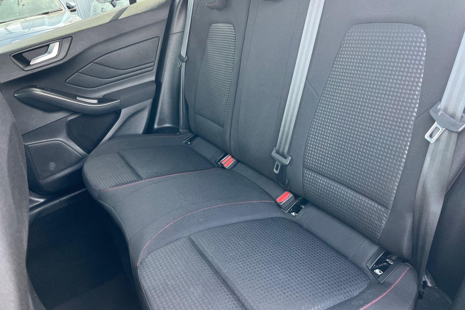 Ford Focus Photo 19