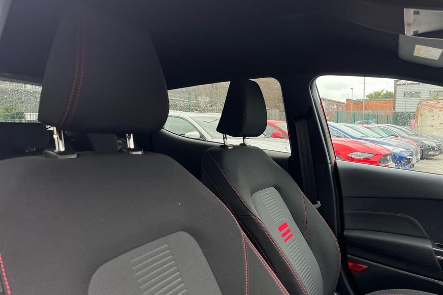 Ford FIESTA Photo autoimg-311938d33752ec0632ae3f64f9222b132f6d4f18.jpg