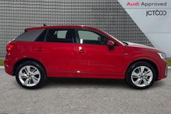 AUDI Q2 Photo 4