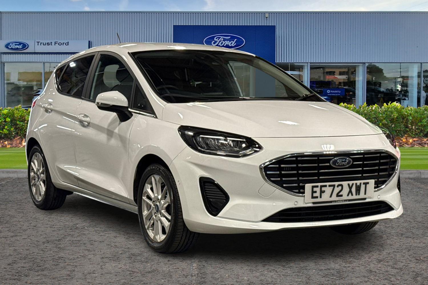 Ford FIESTA Photo 0