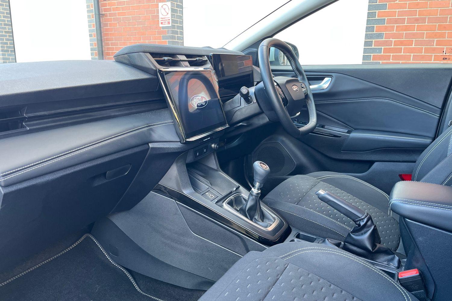 Ford PUMA Photo 17
