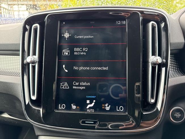 VOLVO XC40 Photo 34