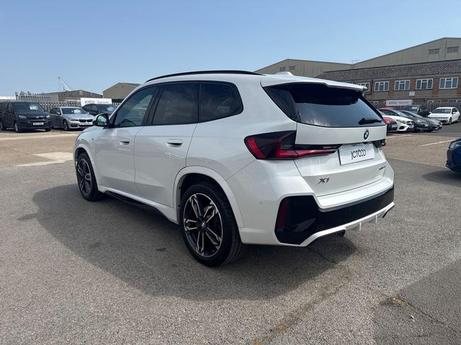 BMW X1 Photo 25