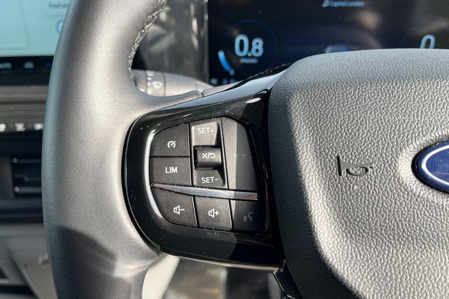 Used FORD TRANSIT WN75ATF 34