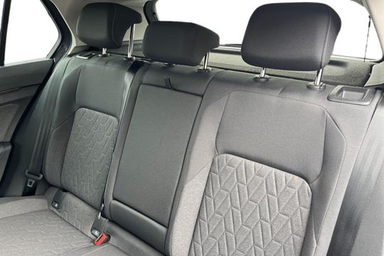 Volkswagen Golf Photo autoimg-312d0e319f8bef9593eb44db3cda5aa0d28483ab.jpg