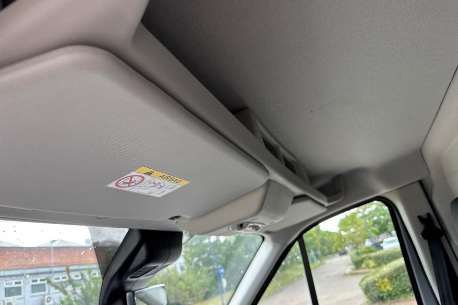 Used Ford E-TRANSIT BT75UVC 9