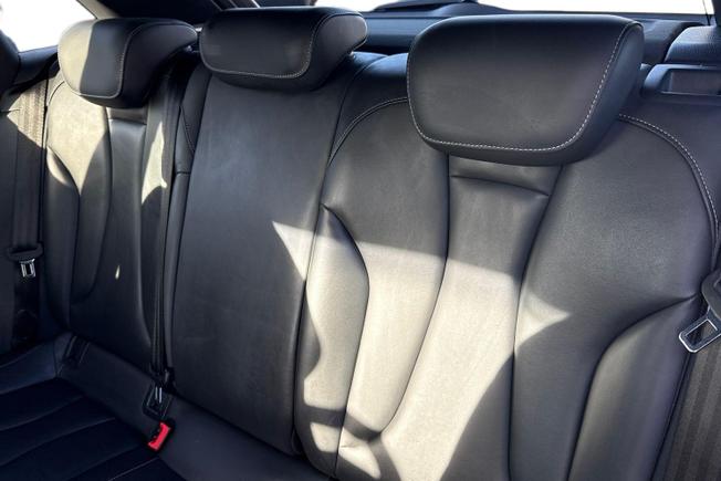 AUDI S3 Photo 9