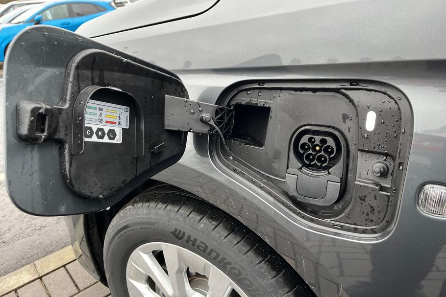 Used FORD TRANSIT CONNECT WV75YMD 38