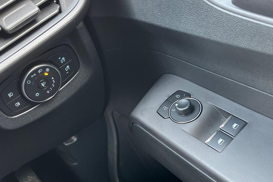 Used FORD E-TRANSIT COURIER YO75HFT 8