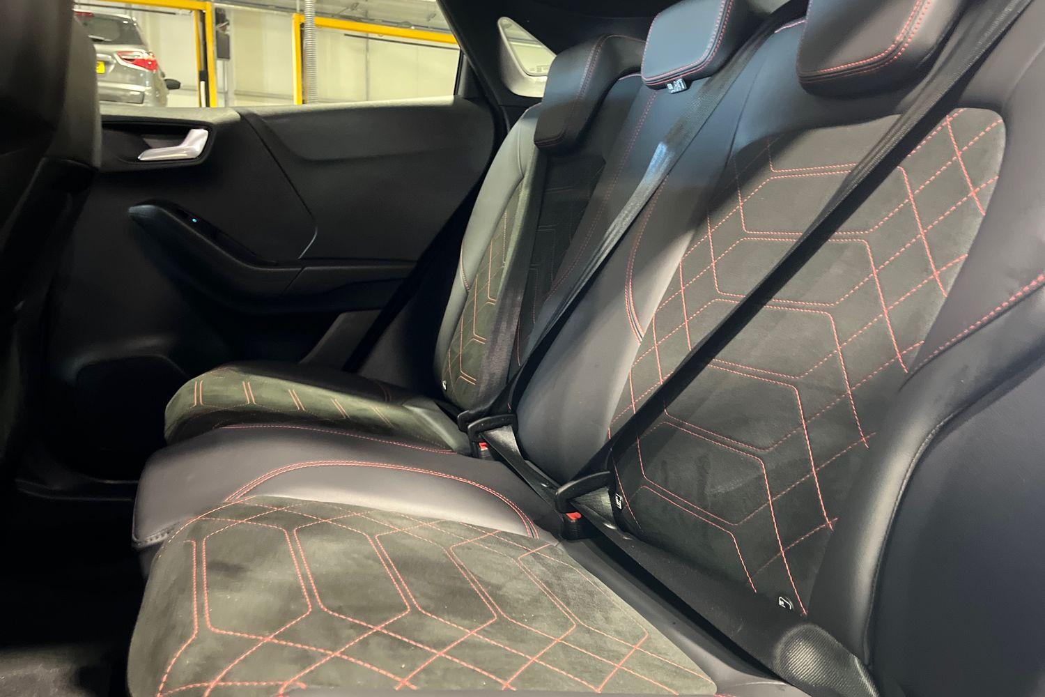 Ford PUMA Photo 19