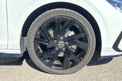 VOLKSWAGEN Golf Photo 5