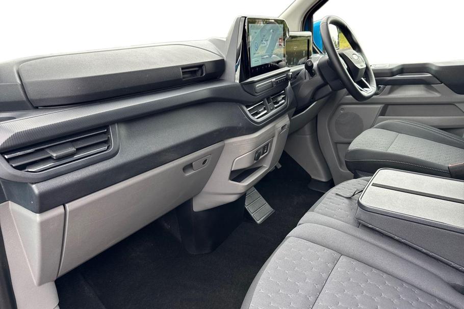 Used Ford TRANSIT CUSTOM WP75CMO 3