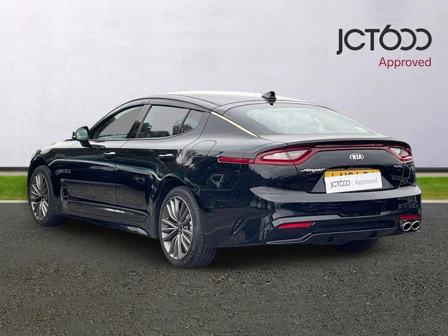 Kia Stinger Photo 3