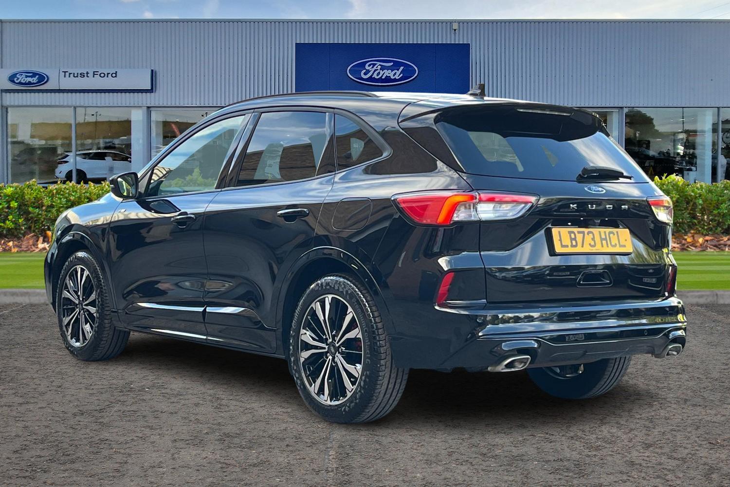 Ford KUGA Photo 1