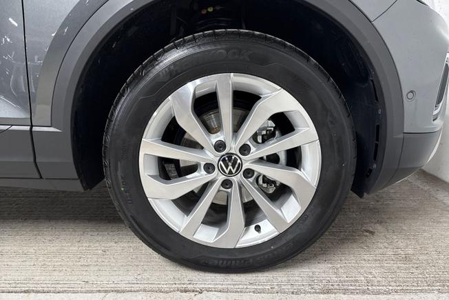 VOLKSWAGEN T-Roc Photo 5