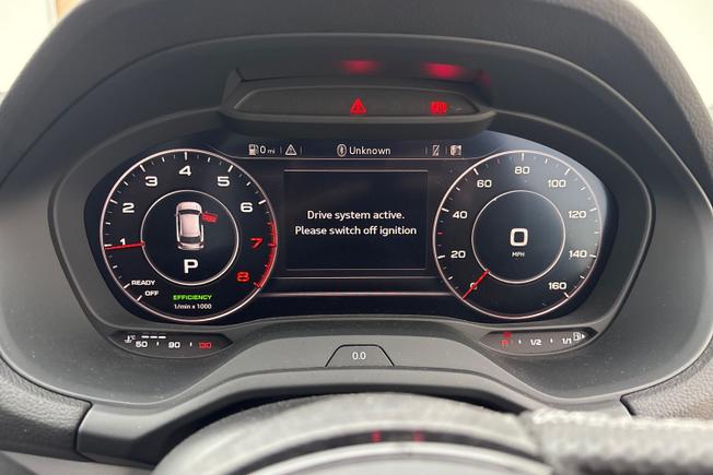 AUDI Q2 Photo 15