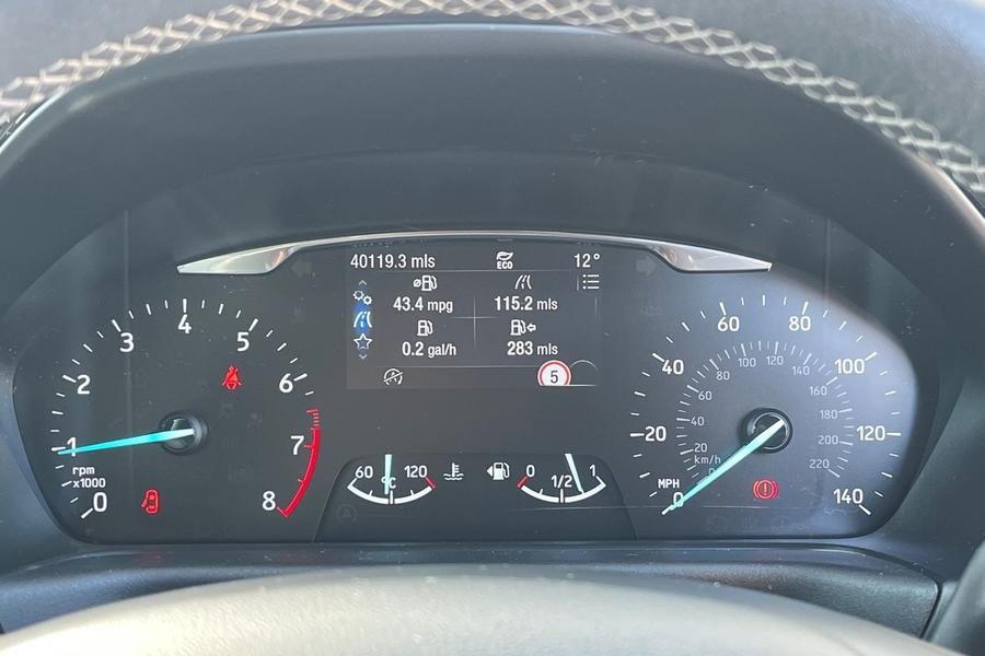 Ford Fiesta Photo autoimg-3155edb488b95b2ef1253d52224e1897c1de8410.jpg