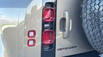 Land Rover Defender Photo 18