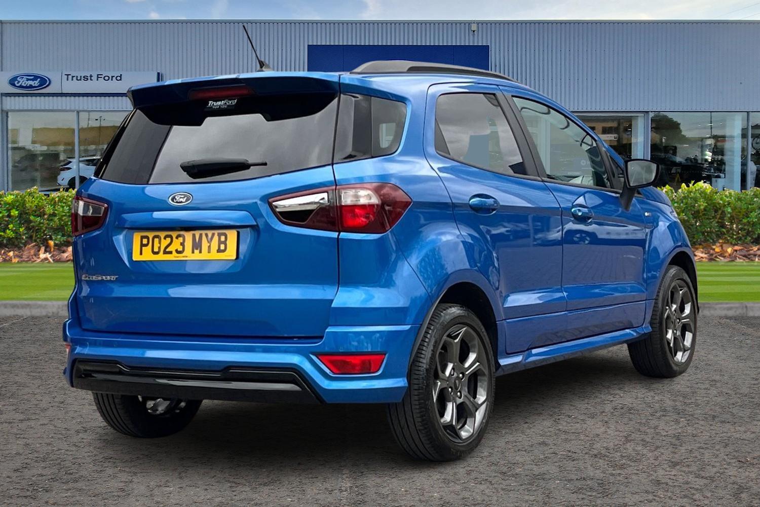 Ford EcoSport Photo 3