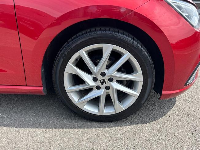 SEAT Ibiza Photo 25