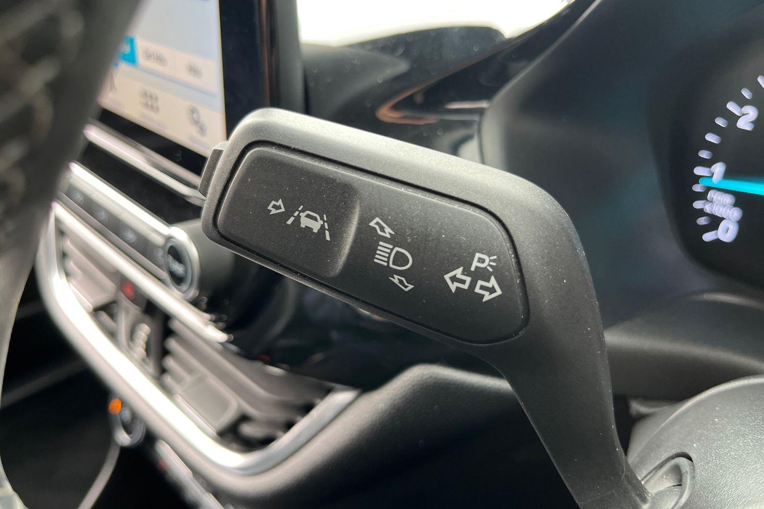 Ford Fiesta Photo 13