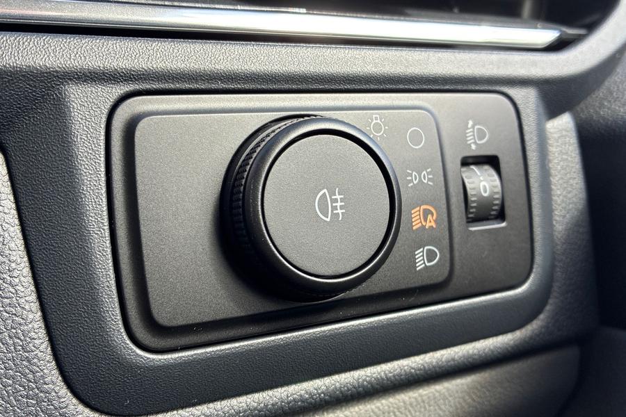 Ford TRANSIT CUSTOM Photo autoimg-315ef9effaad2e58e1d5e24214642ccd84cd1091.jpg