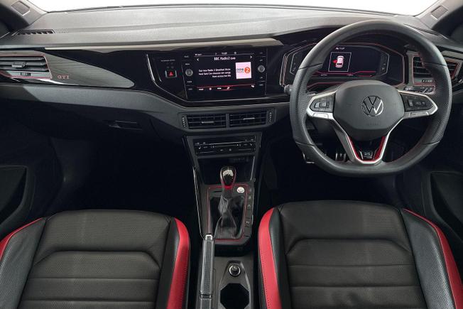 VOLKSWAGEN Polo Photo 10