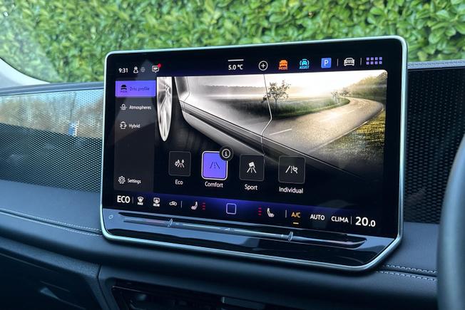 VOLKSWAGEN Tiguan Photo 49