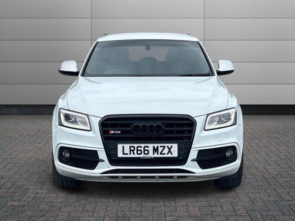 Audi SQ5 Photo autoimg-316e0ee94b8faba95234eebc4b4e95a06c05ace0.jpg
