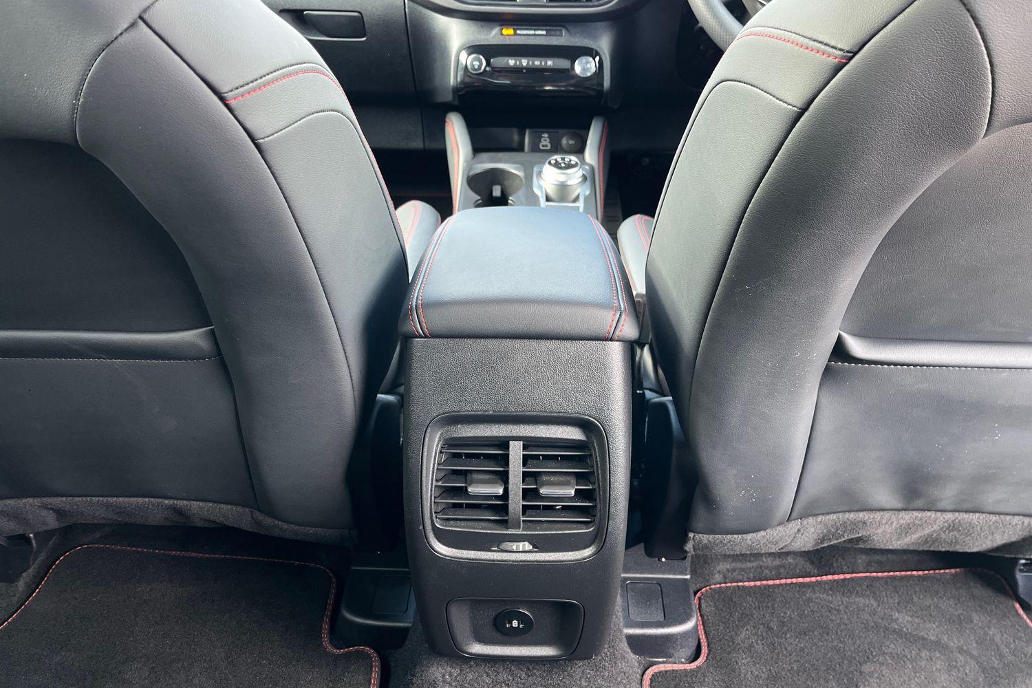 Ford Kuga Photo 28